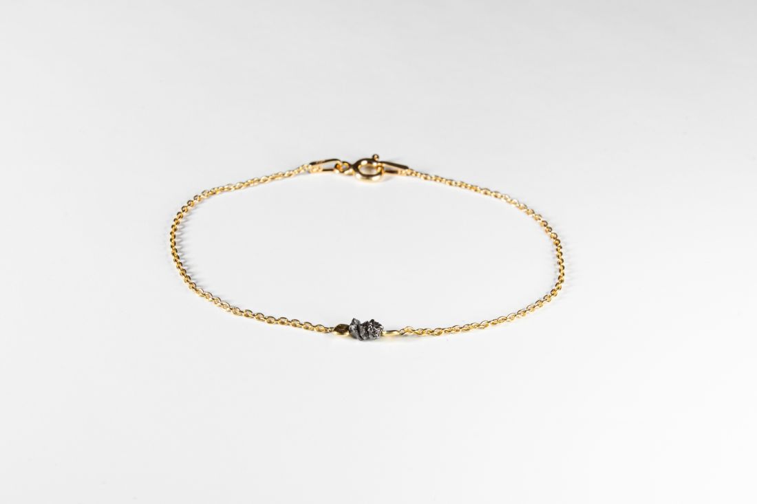 Tři černé diamanty